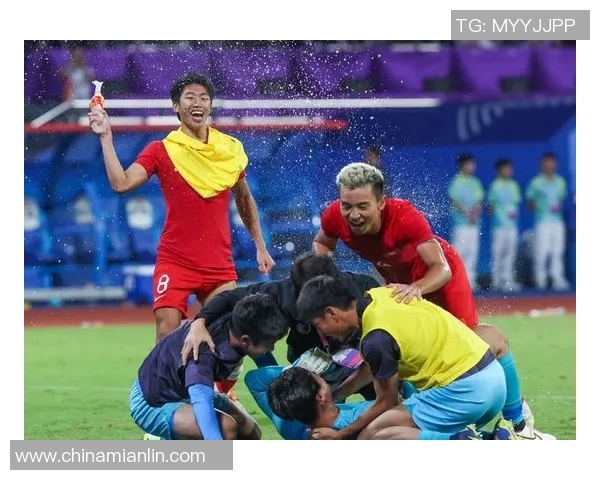 南京足球队亚运会逆袭之旅背后的奋斗与坚持故事